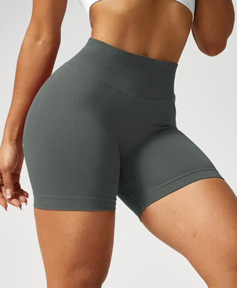 Short pretina ancha en V