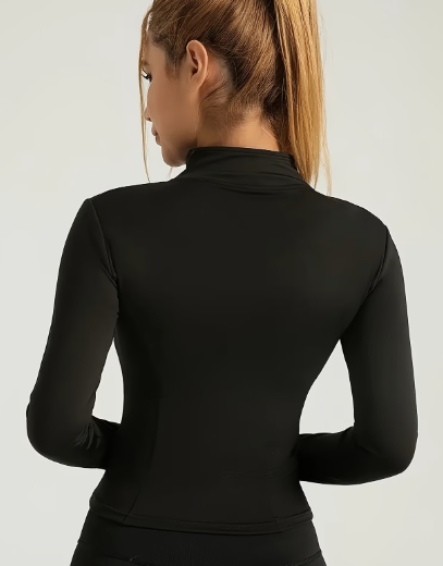 Campera entallada deportiva